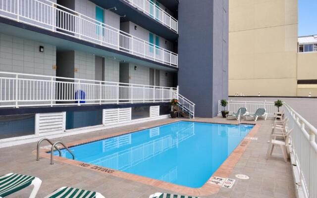 SureStay Studio by Best Western Virginia Beach Oceanfront
