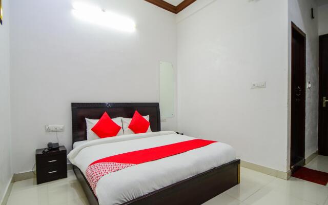 OYO 36626 Eden Residency