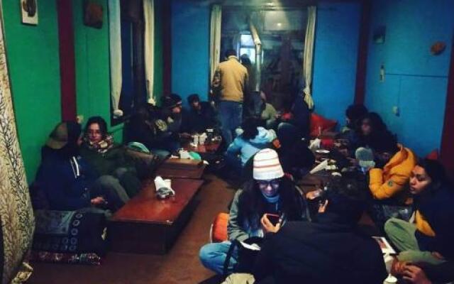 NonStop Cafe