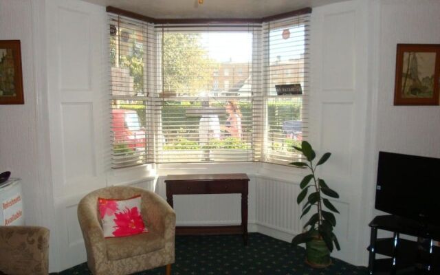 Spencer Court Hotel