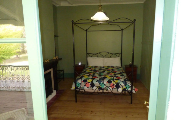 Tenterfield Lodge and Caravan Park