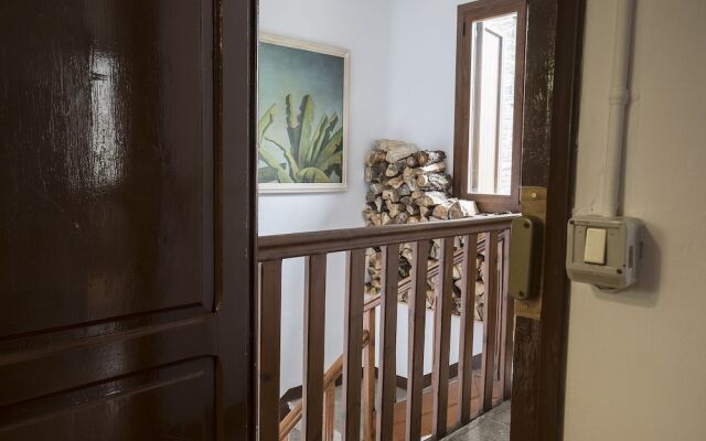 Abadia De Montenartro Hostel