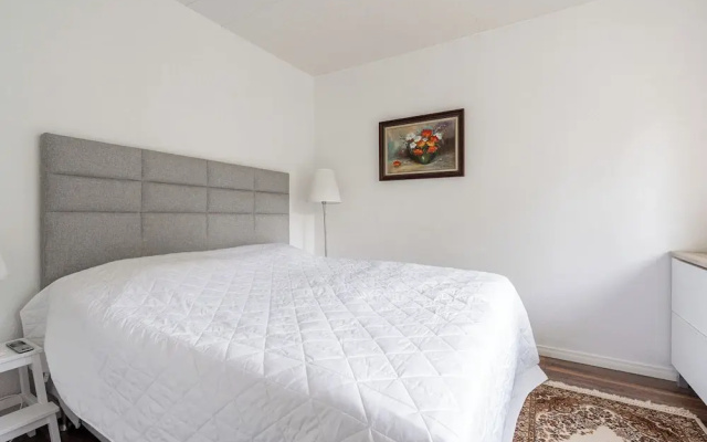 Lovely 1Br Apt. in Calm Neighbourhood