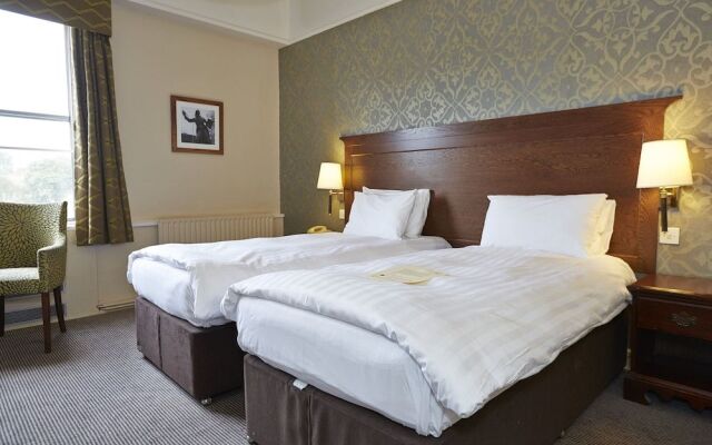 The Bell Hotel Thetford by Greene King Inns
