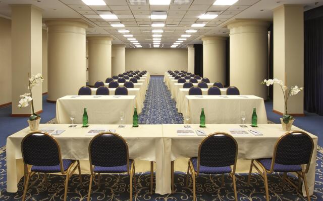 Hotel Intersur Recoleta
