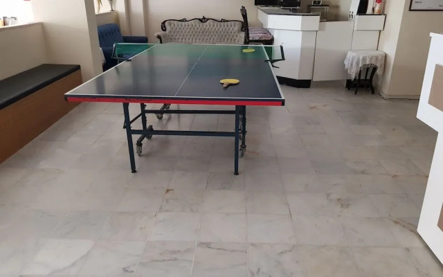 Ozgun Apart Otel Kusadasi
