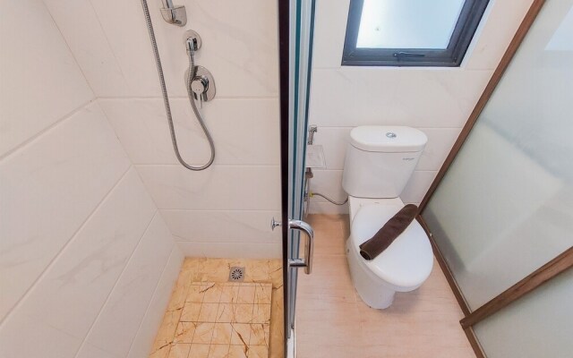 Spacious And Nice 2Br At Sky House Bsd Apartment