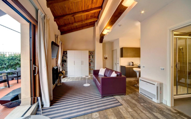 Navona Palace Luxury Inn