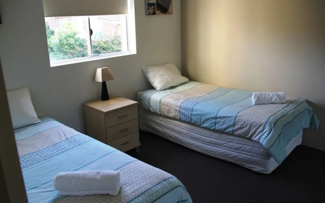 Cote D'Azur, Unit 7/61 Donald Street