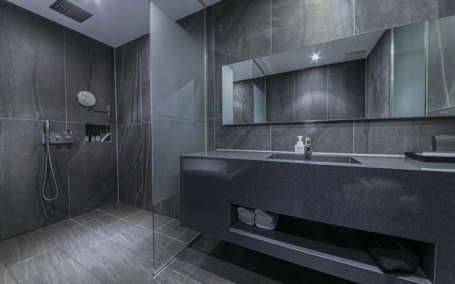 Zam 101 Hotel