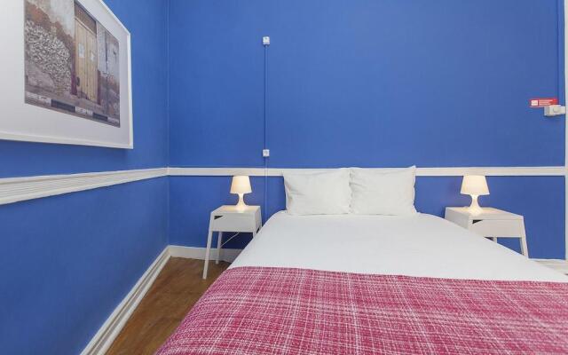 5 Sins Chiado Hostel