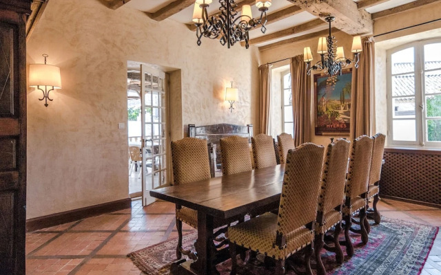 Ritzy Mansion in Sourzac With Tennis Court, Pool & Gym