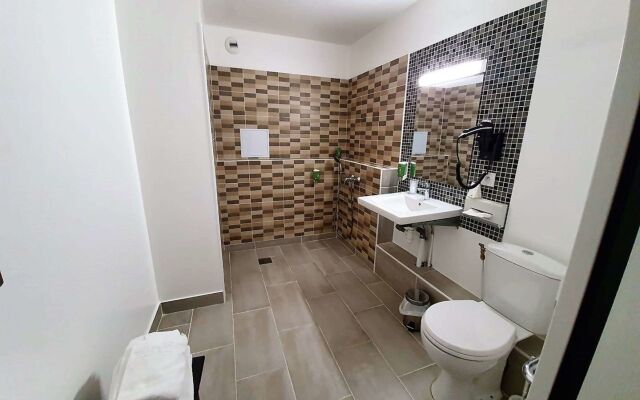 Kyriad Saint Fargeau Ponthierry Apollonia