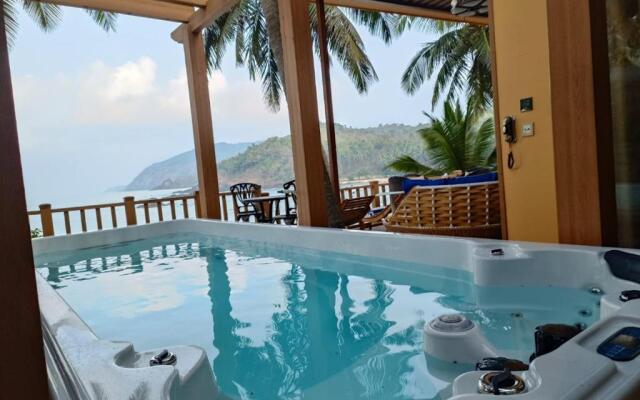 Cola Beach Exclusive Tented Resort
