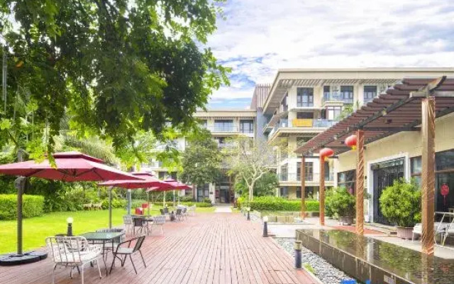 Sanya Yalong Bay Life Spring Swimming Pool Holiday Apartment
