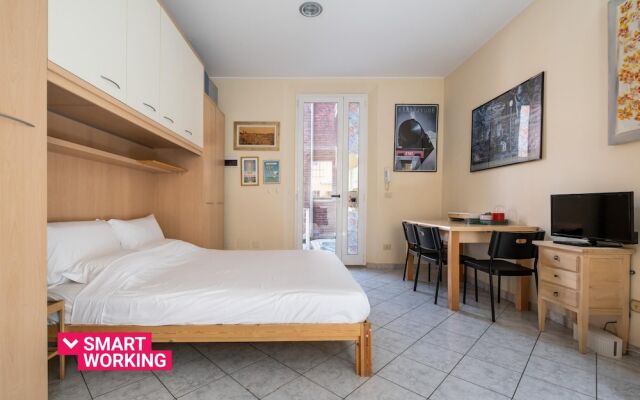 Studio Calari With Terrace by Wonderful Italy