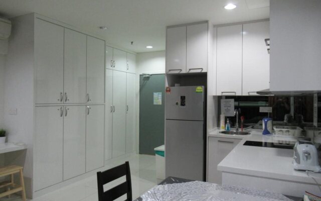 Resort Hostel In City