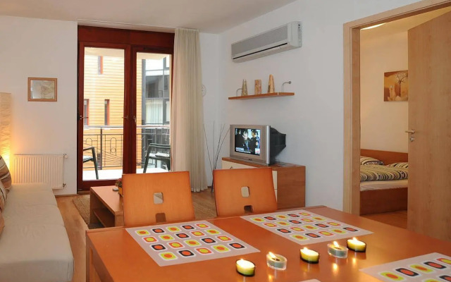 Aboriginal Budapest Apartments