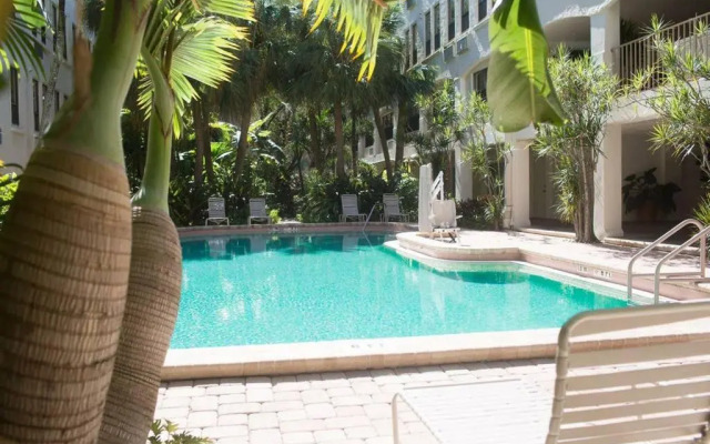Designer Decorated Palm Beach Hotel NEW