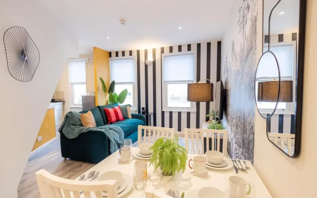 Explore Granary Square Two Bedroom by Belvilla