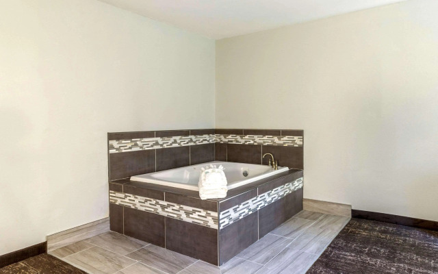 Quality Inn Danville