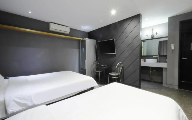 Hotel Ignis
