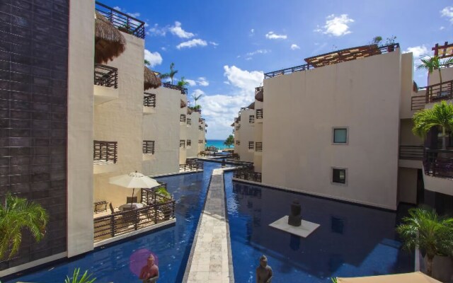 Aldea Thai Hotel by Sun and Sea