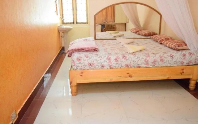Lakshmi Heritage Tourist Home – Guest Rooms – Hosapete