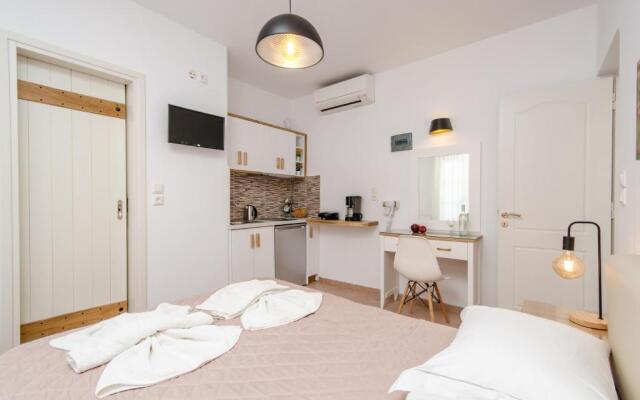 Antonia Studios