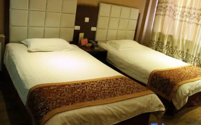 Wuchang Zunfu Hotel