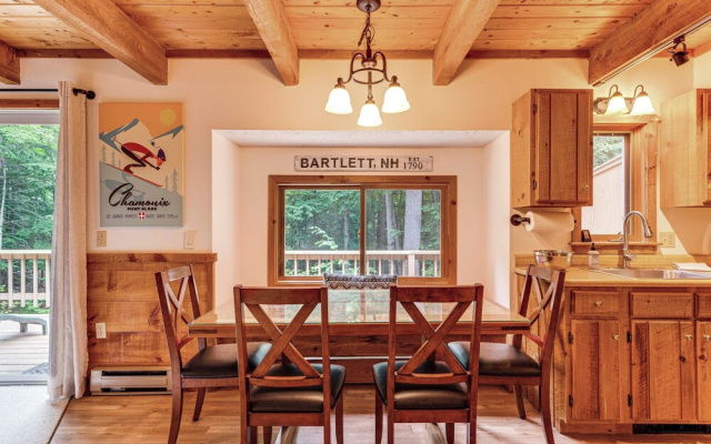 Bartlett Vacation Rental w/ Wraparound Deck!
