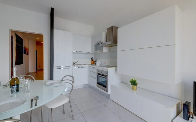 Seaview Apartment Top Location in Sliema