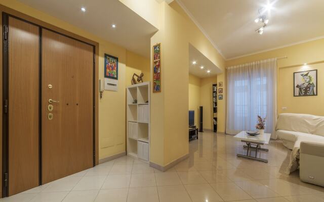 Lovely Flat Marconi District