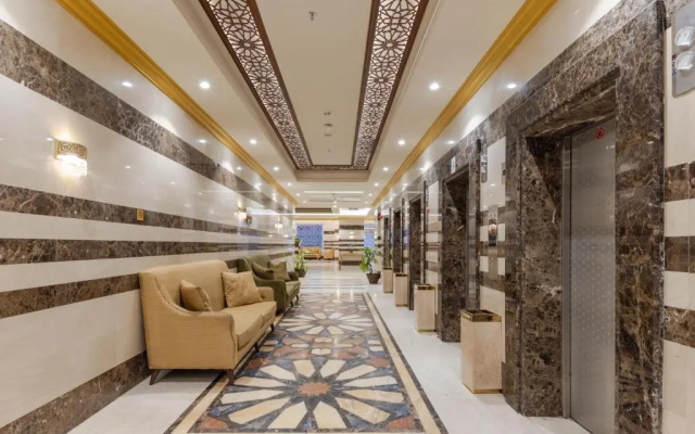 Snood Al Dana Hotel