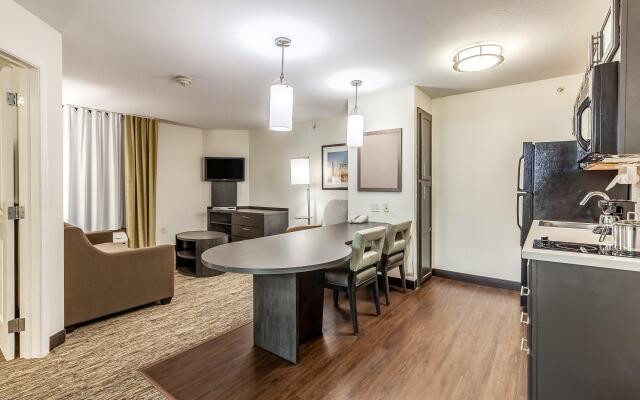 Candlewood Suites Lincoln by IHG