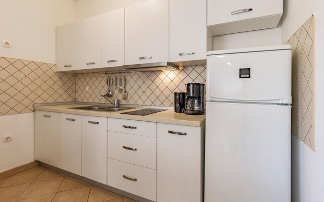 Stunning Apartment in Medulin With 2 Bedrooms and Wifi