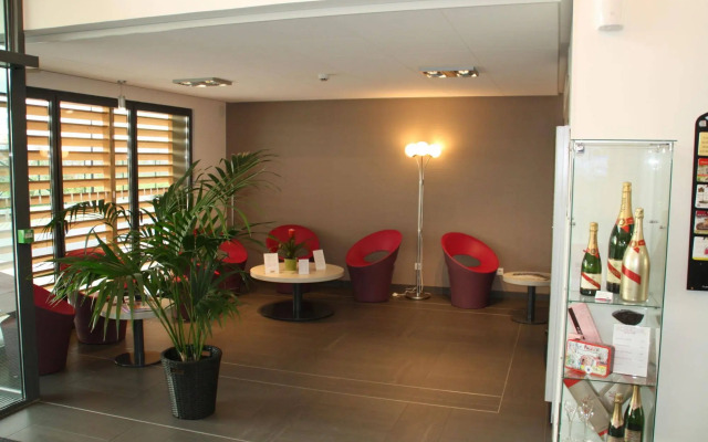 Hôtel Akena Reims Bezannes
