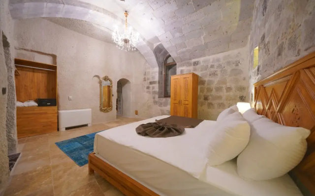 Cappadocia Secret Hill Cave Suites