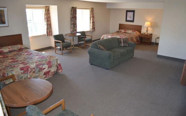 Americas Best Value Chalet Inn and Suites Niagara Falls