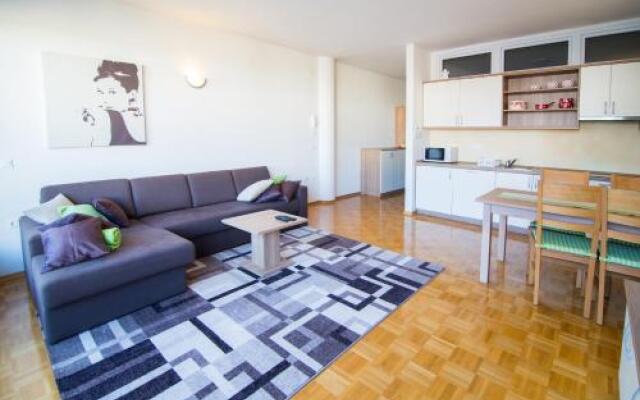 Apartma Planika