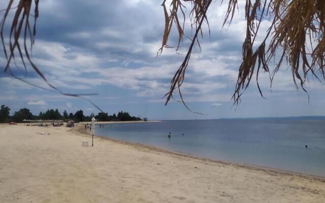 Nikos Stone House 80m from the beach with wifi