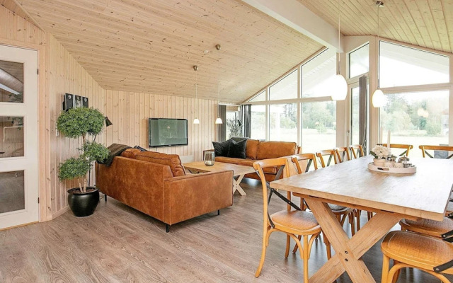 8 Person Holiday Home in Albaek