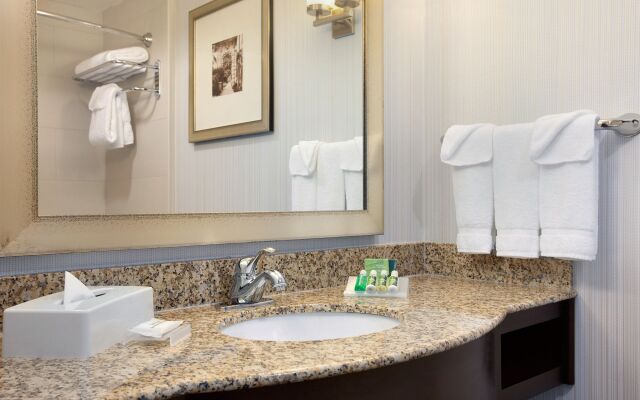 Hilton Garden Inn Edmonton International Airport