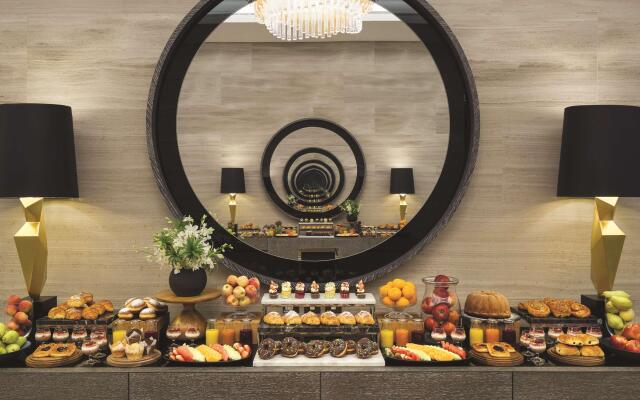 Hyatt Regency Al Kout Mall