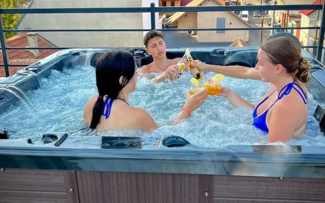 Hotel Fantazia Oradea