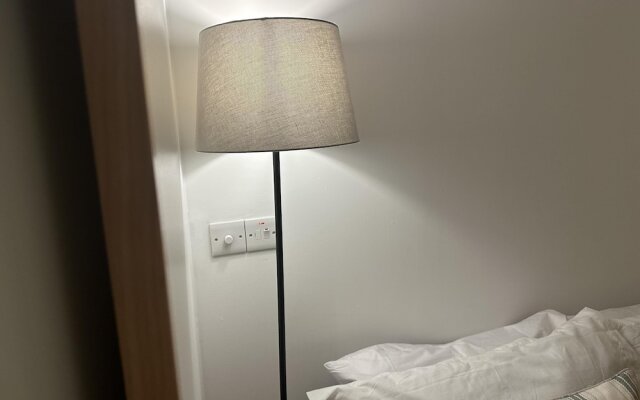 Chic Citispace -1-bed Apartment,leeds City-wifi