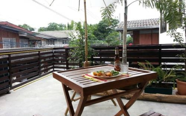 V and Oh Guesthouse