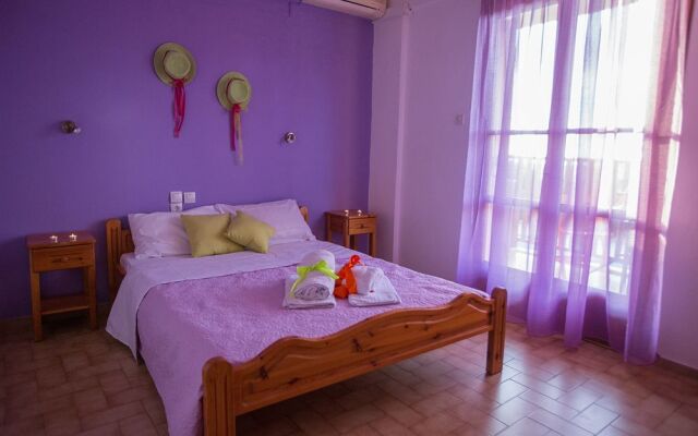 Ceratonia Apartments