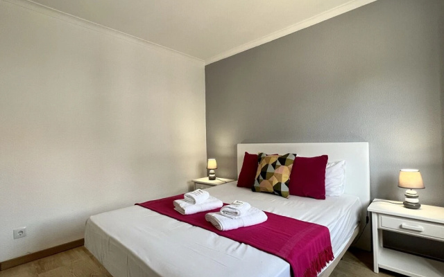 Vilamoura Central 5 by Homing