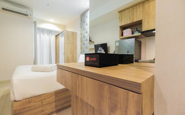 Minimalist and Homey Studio Grand Kamala Lagoon Apartment